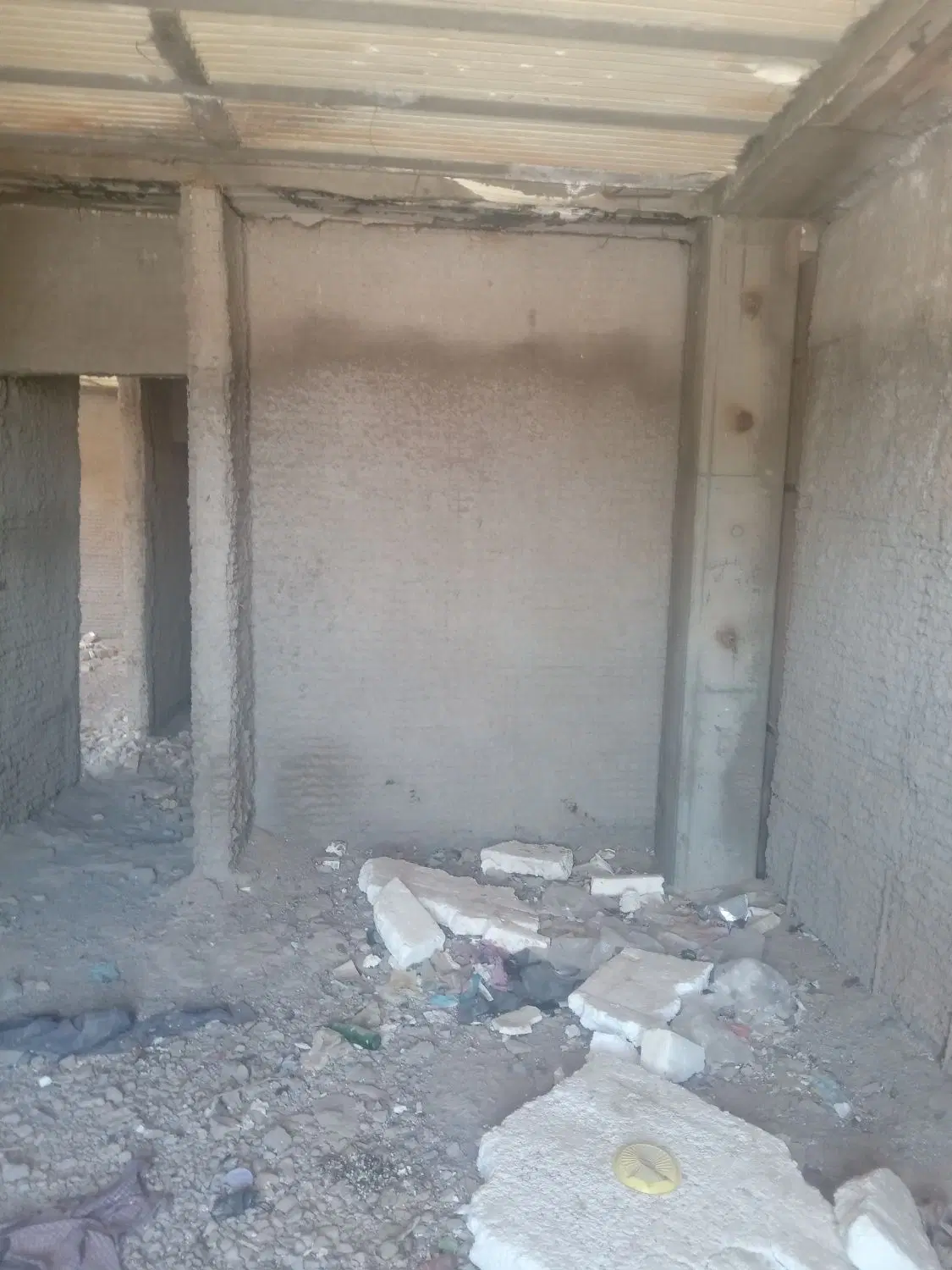 خانه نیمه‌ساز ویلایی ۱۲۵متر