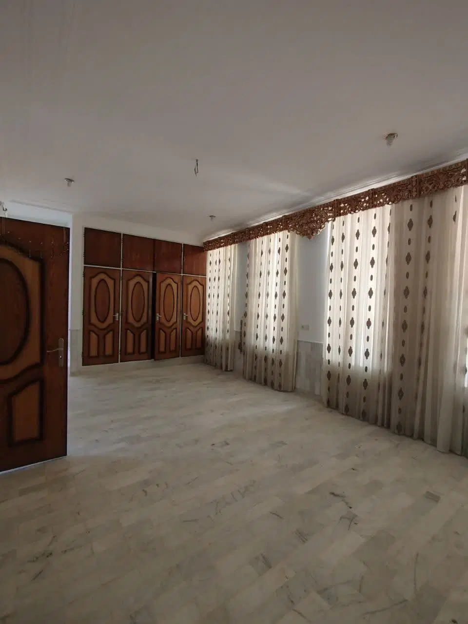 منزل مسکونی ویلایی بلوار رسالت خیابان امام رضا