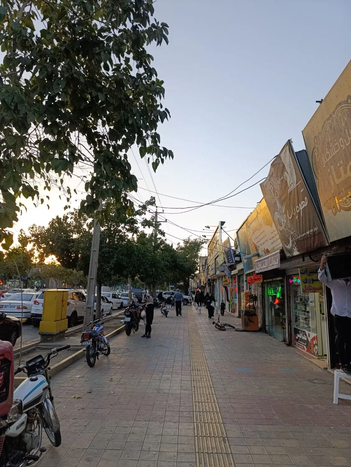 واگذاری پیتزا و سوخاری کیلویی