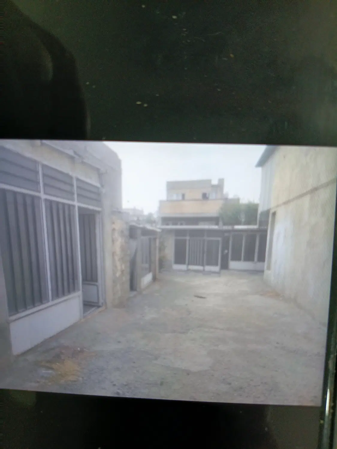 اجاره ۱باب انباری ۲۷۰متری۱۰۰متر مسقف سرامیک