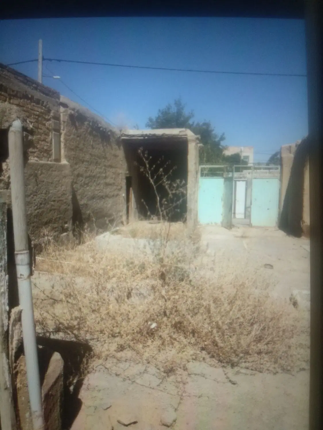 خونه ویلایی ۳۰۰ متر