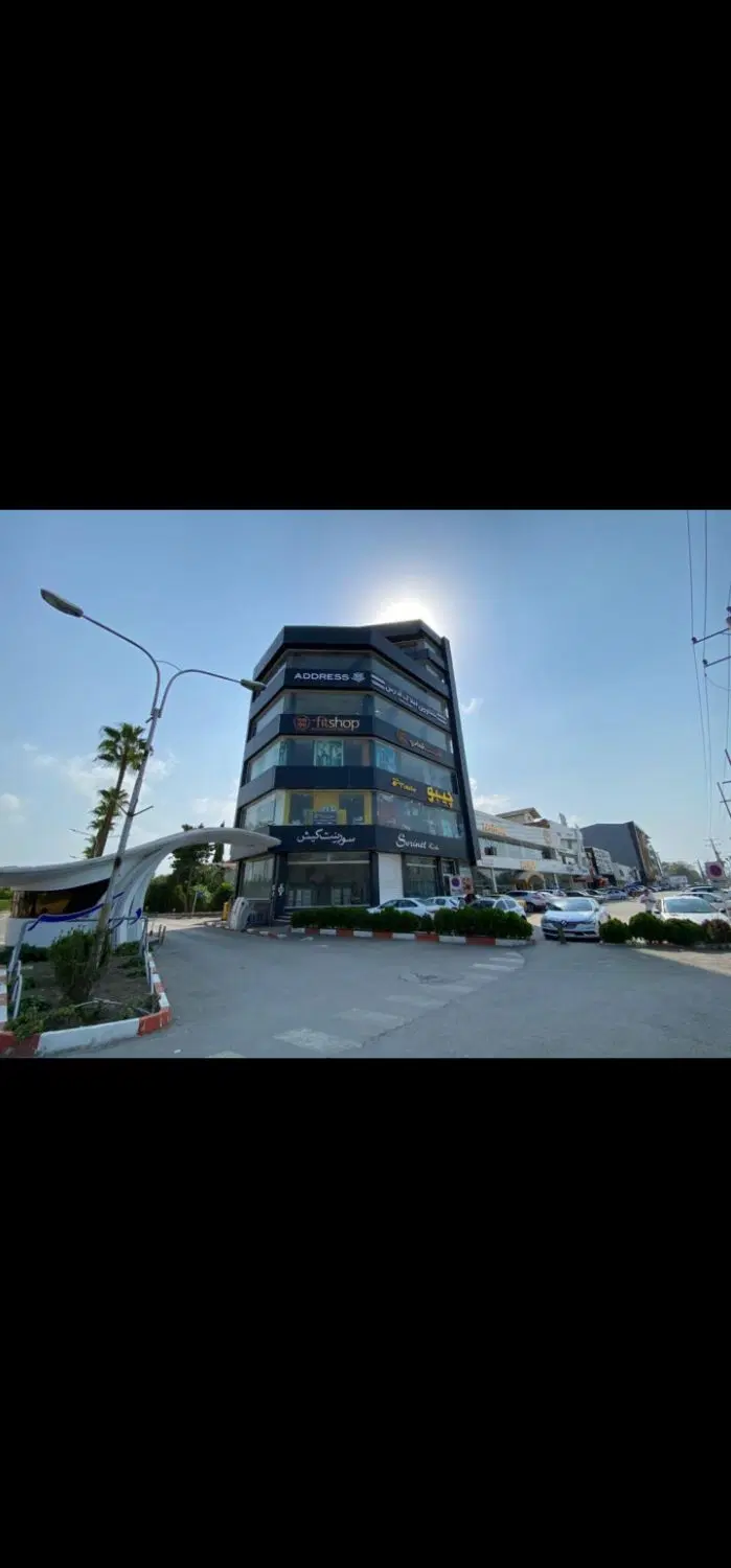 مغازه تجاری فریدون کنار ۶ طبقه سند تکبرگ