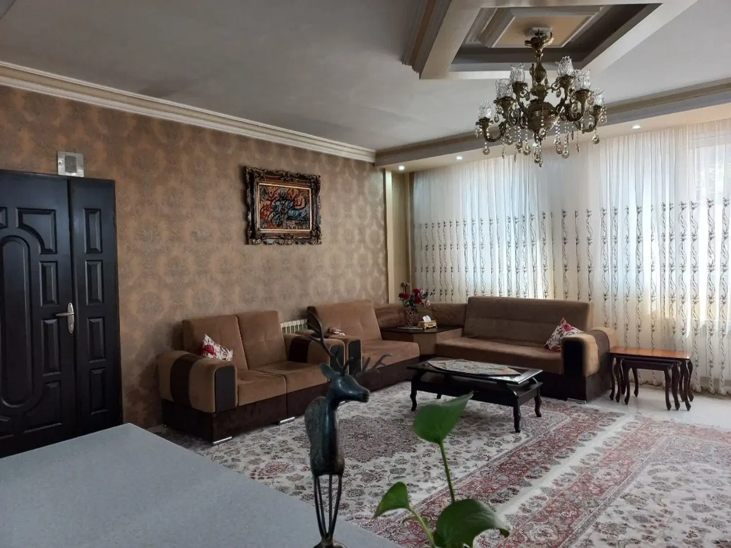 آپارتمان ۱۰۰ متر سند ملکی ۴طبقه تک واحدی