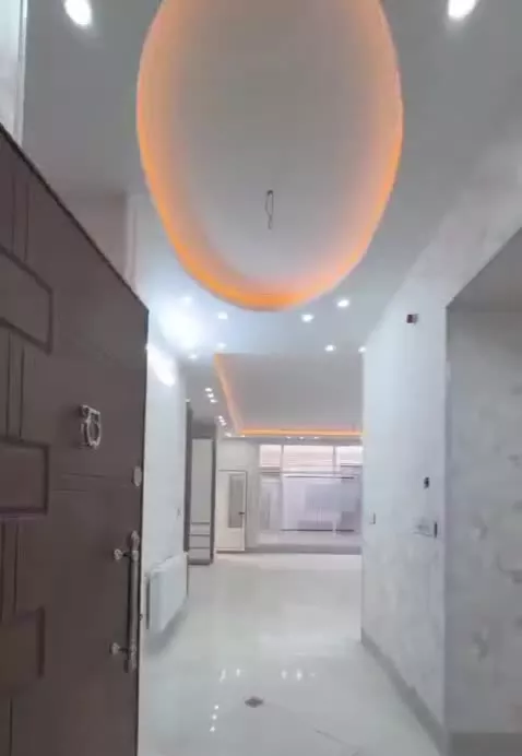 فروش منزل شخصی‌ساز کلیدنخورده تکمیل بلوار خاتمی