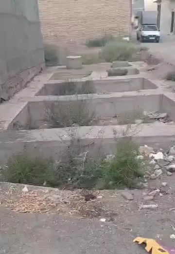 فروش تجاری مسکونی با مجوزپروانه ساخت جمعا سه طبقه.