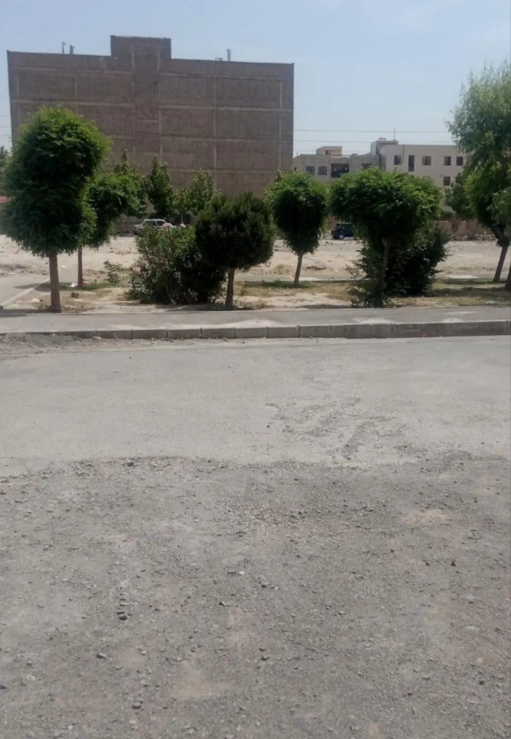 زمین مسکونی