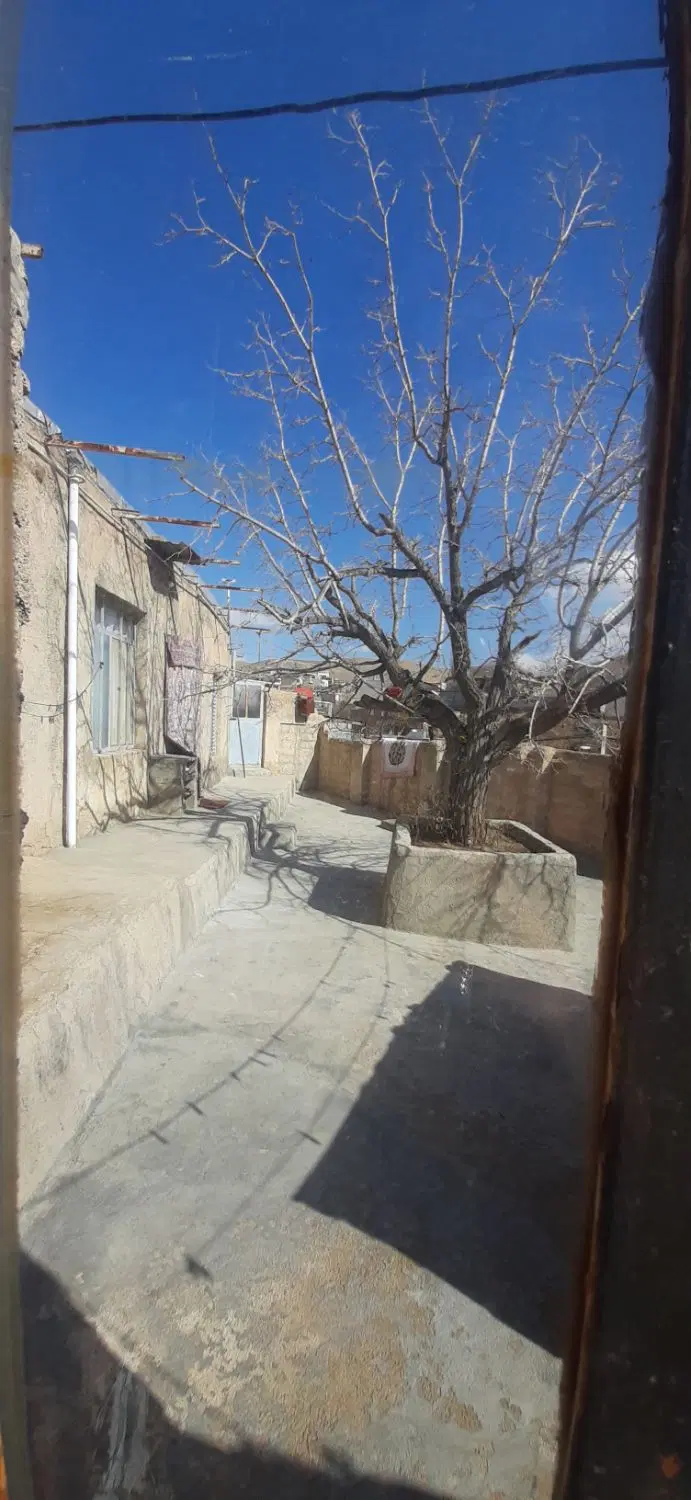 ۳۰۰متر ملک کلنگی داخل بافت بیدک