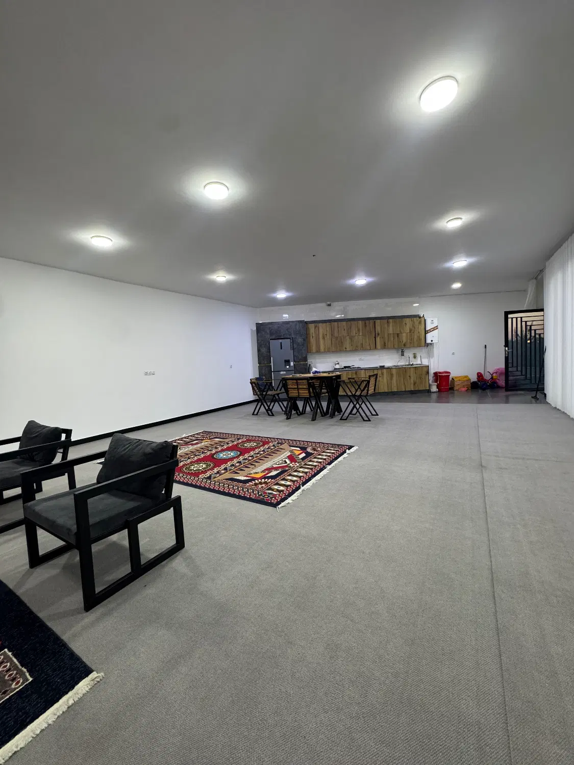 ۷۰۰ متر کوی خاطره