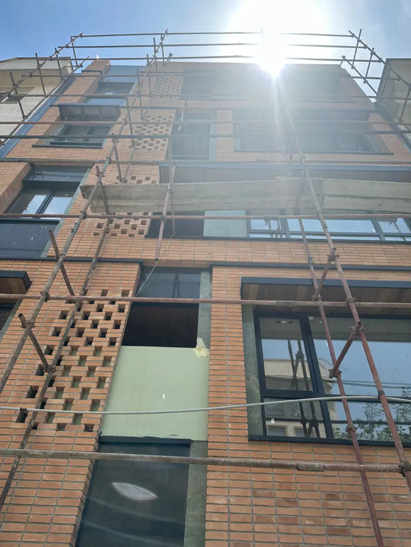 هلدینگ آرش جهت مشارکت در ساخت نیاز به زمین دارد