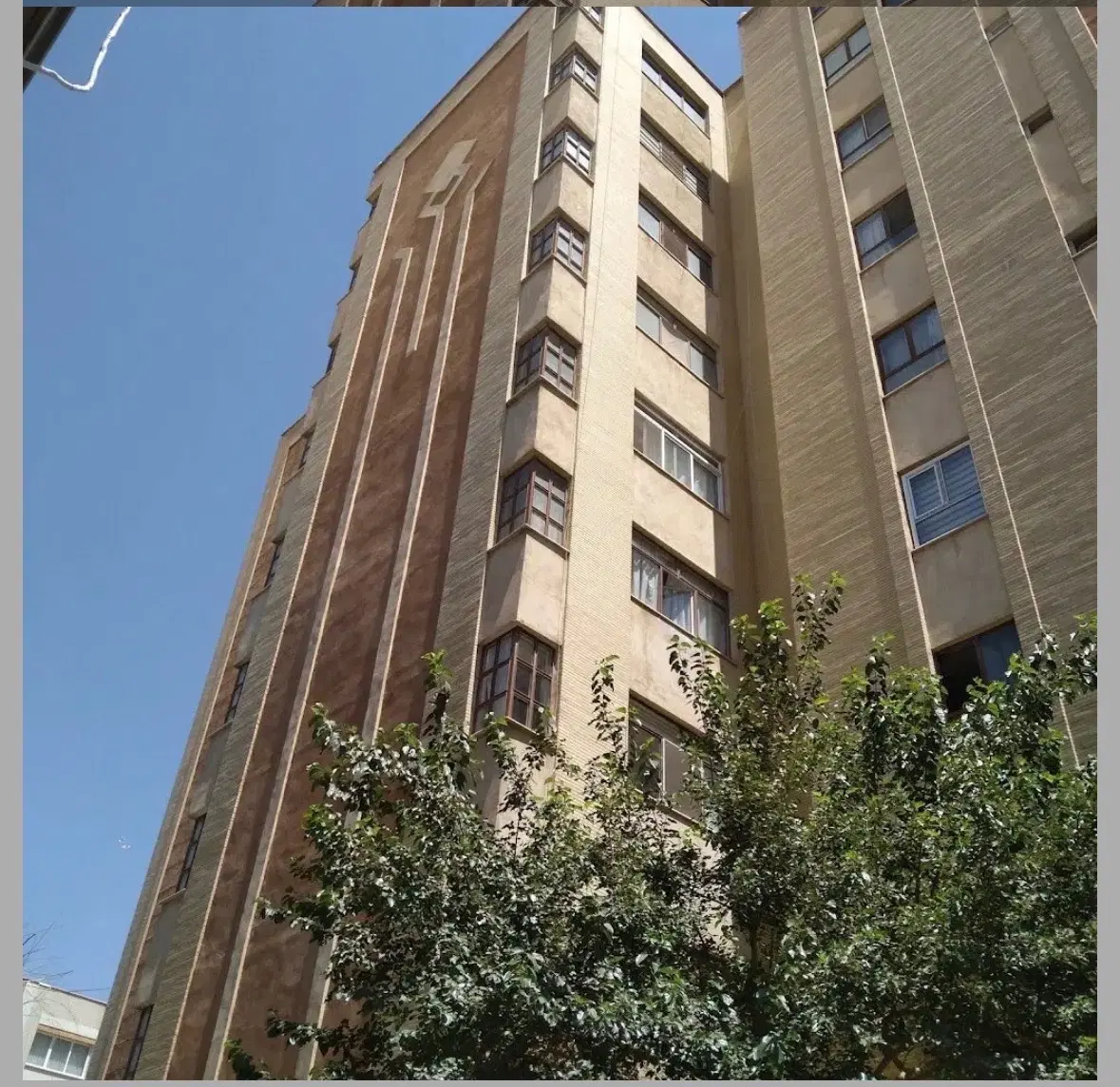فروش آپارتمان ۱۰۷ متری در بهترین لوکیشن ارغوانیه
