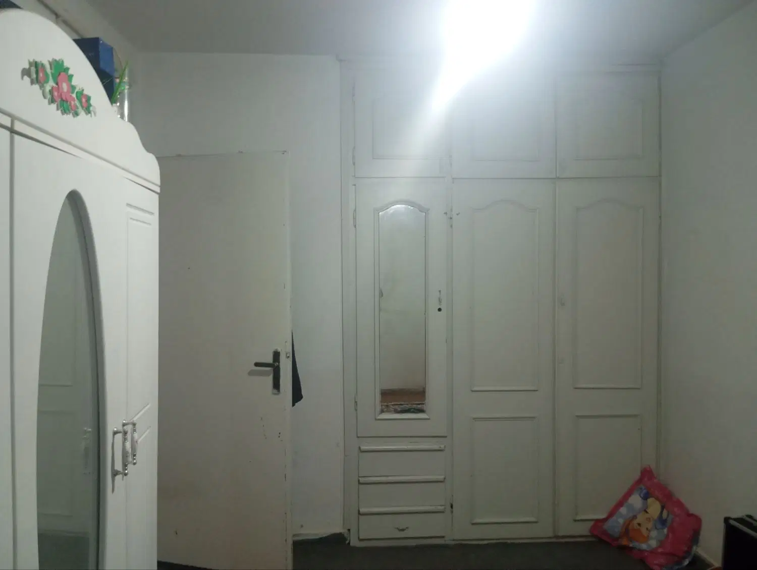 آپارتمان ریحانه