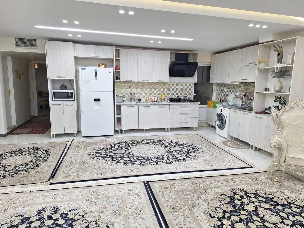 طبقه اول ۱۰۵متری در جهادنصربالا
