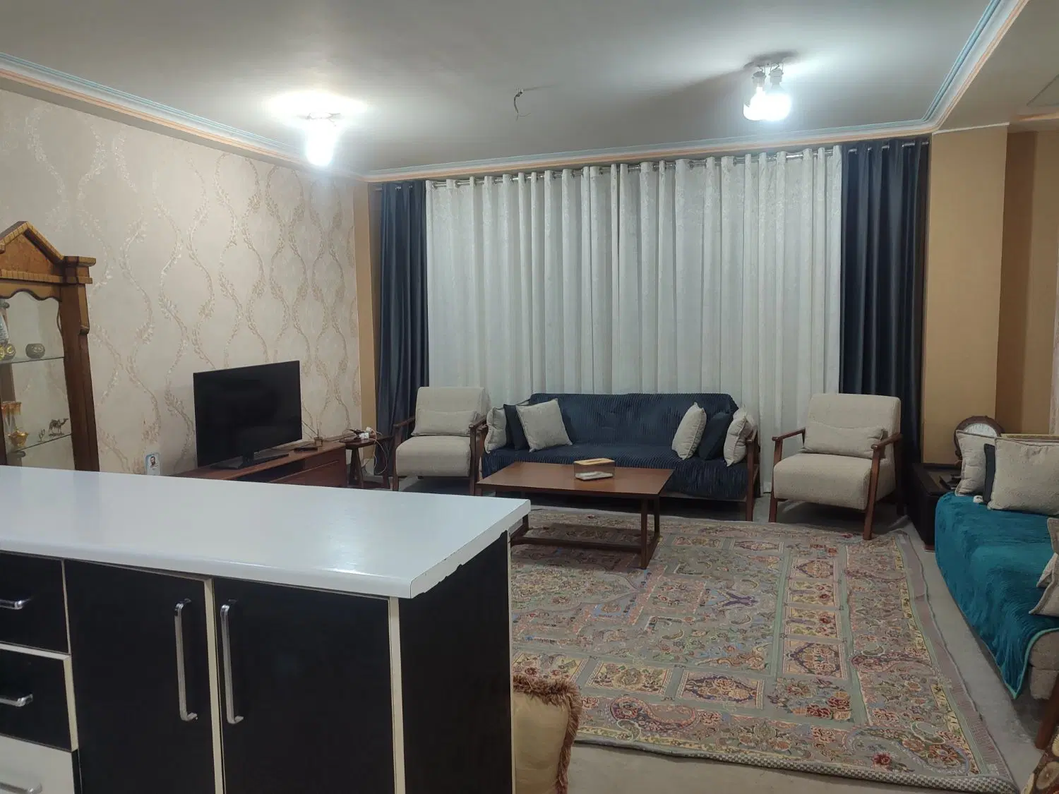 اجاره آپارتمان دوخوابه 85متری مرکز شهر