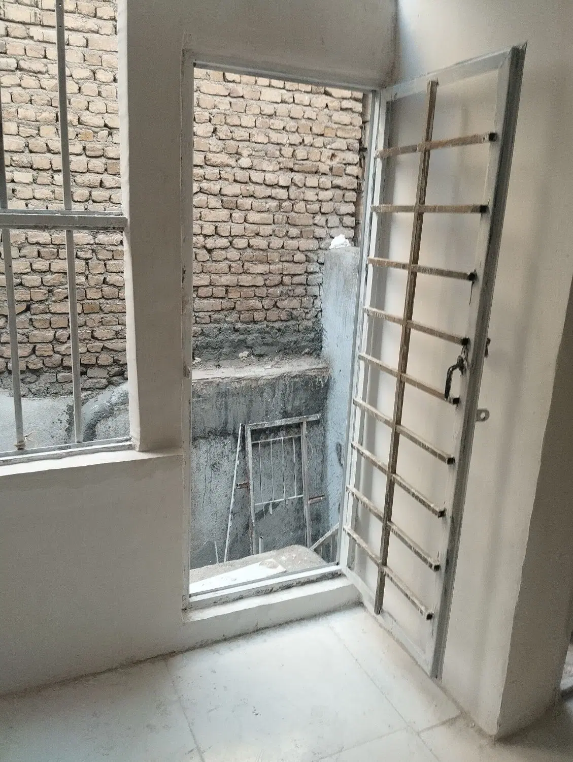 فروش آپارتمان بازسازی شده 50متری خیام