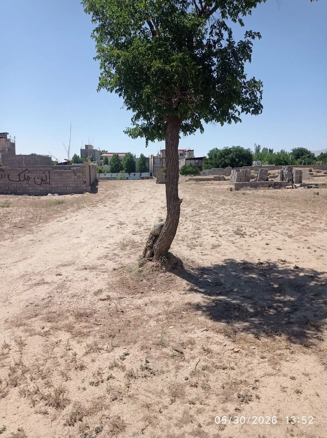 زمین  به متراژ  ۱۶۷متر دوبر در کوهسار کردان