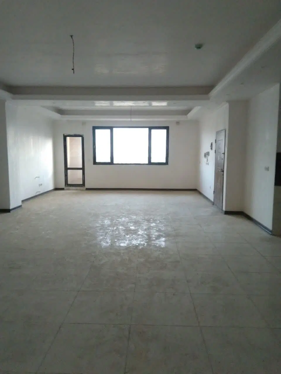 135 متر دو خواب تاپ لوکشین منطقه