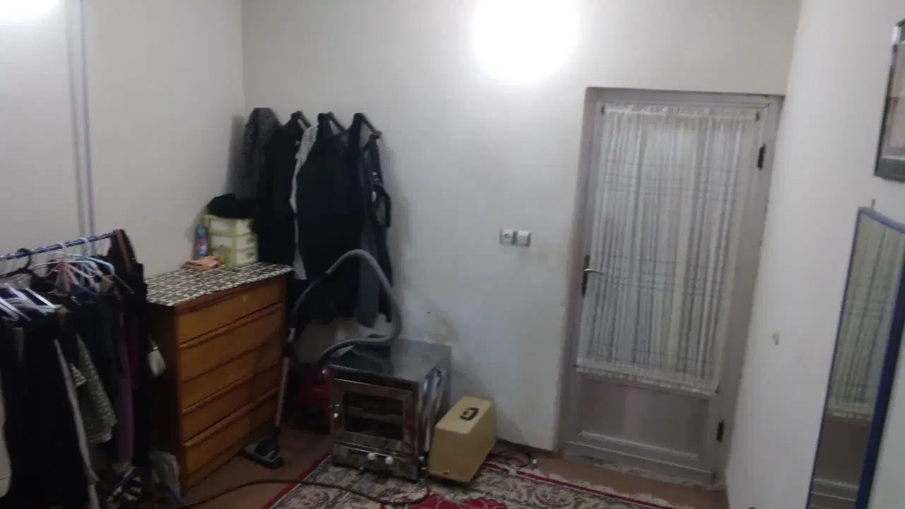 دو عدد خونه مجموعا ۲۰۰ متر