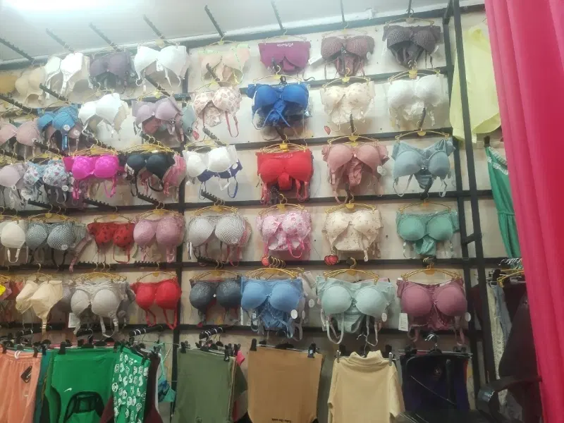 واگذاری مغازه لباس زیر