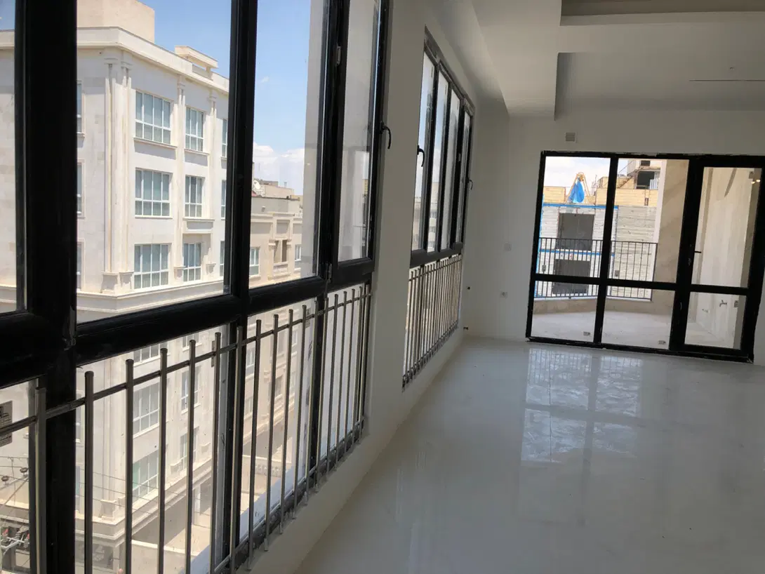 تک واحدی ملکی (فراتر از انتضار ) ۳ نبش
