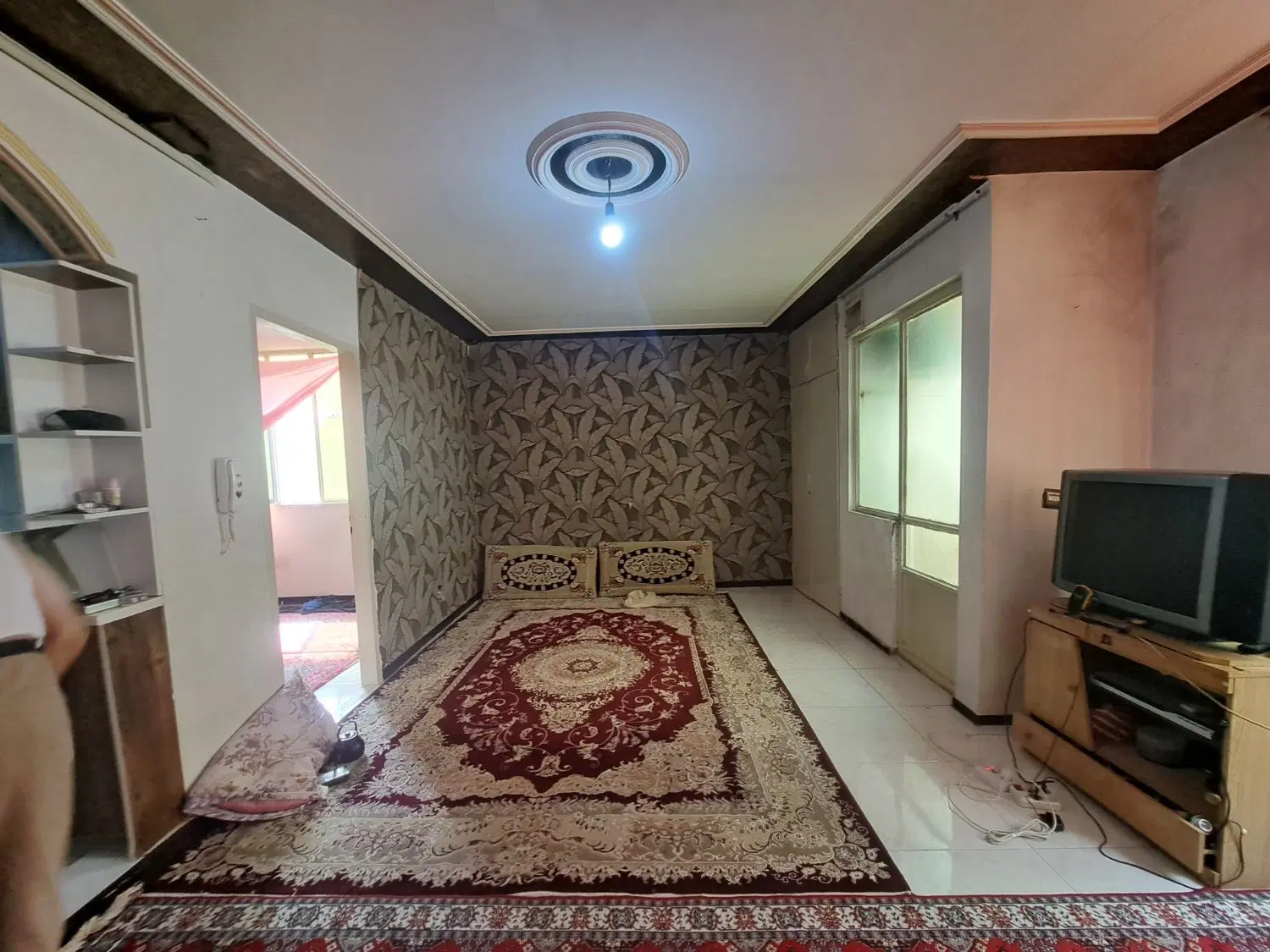 آپارتمان ۶۰ متری طبقه دوم