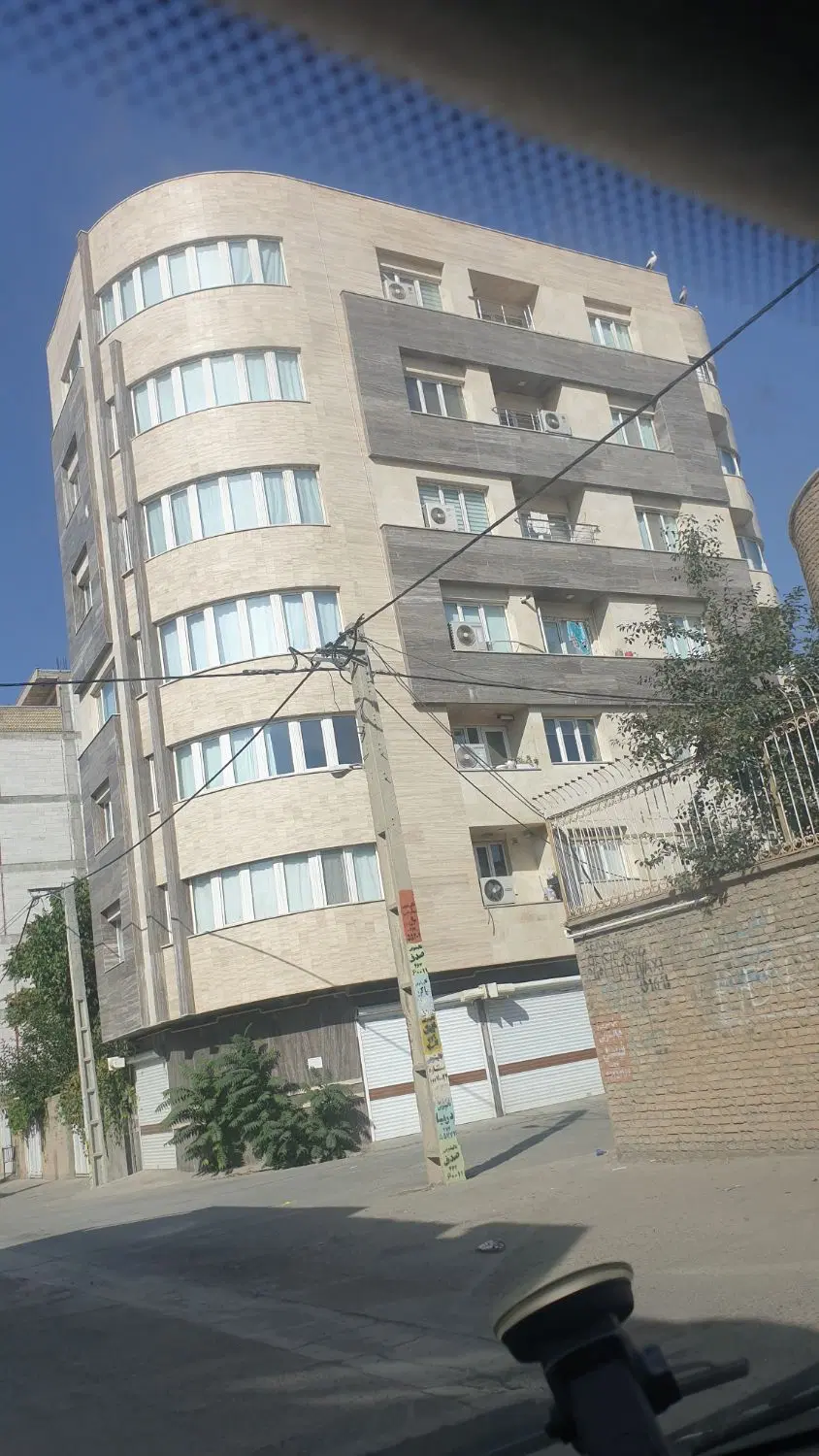 واحد ۳ خوابه ۳ نبش تک واحدی