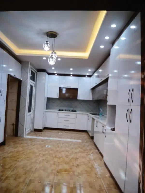 اجاره واحد136متری شهرک آزادی
