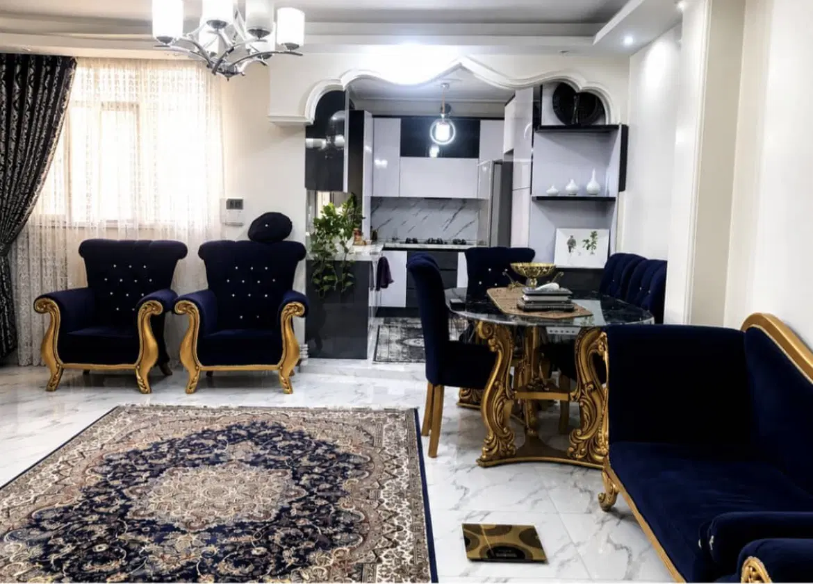 ۶۱ متری_ پاکینگ دار_ بهترین لوکیشن منطقه