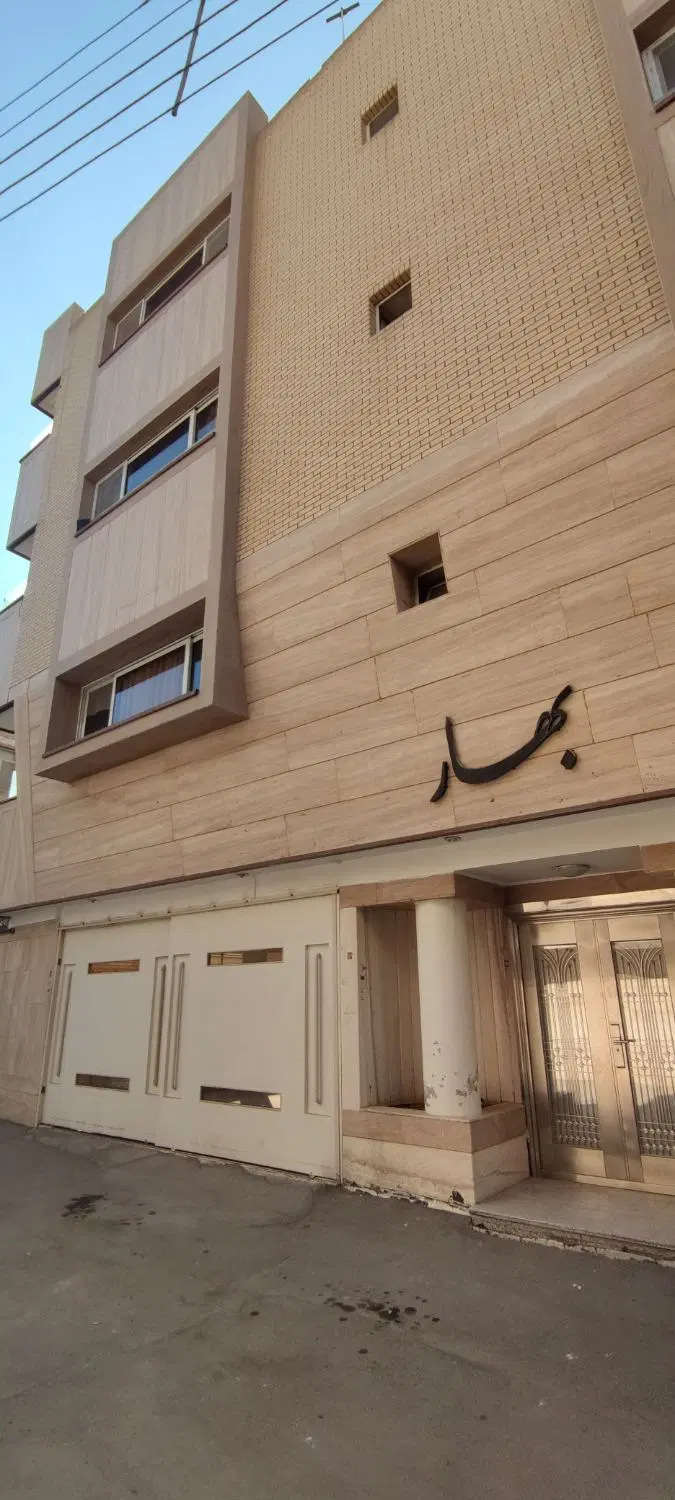 فروش اپارتمان دو خوابه حکیم نظامی (کوچه بیژن)