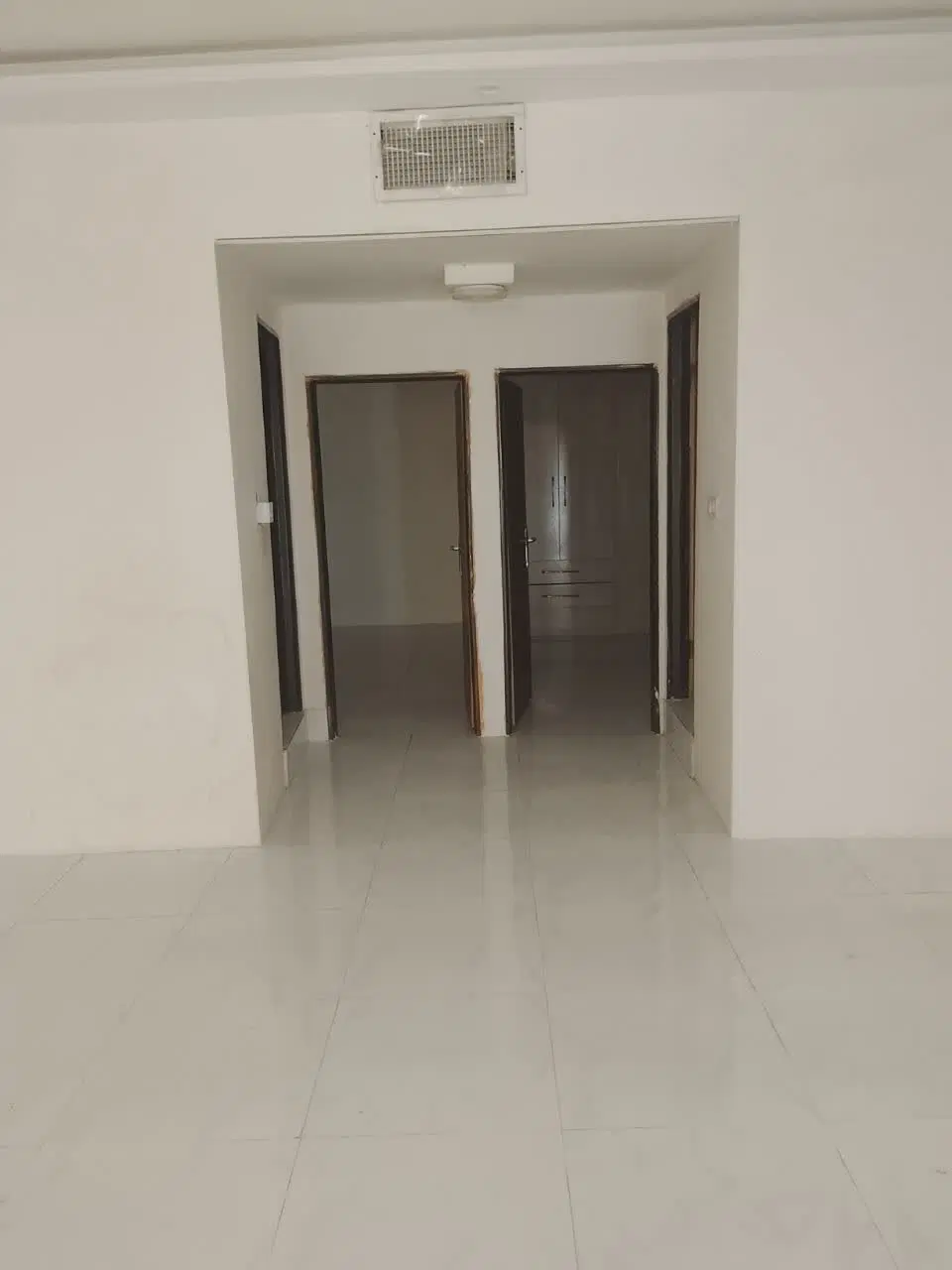 فروش آپارتمان طبقه +۴