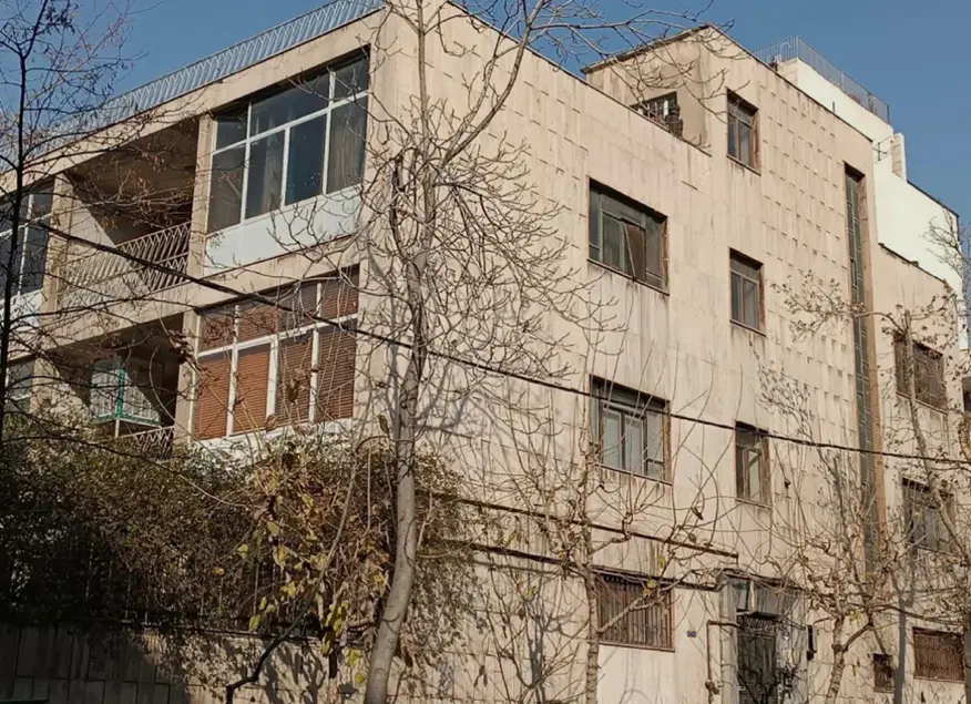 500 مترطلایی در قلب امیراباد
