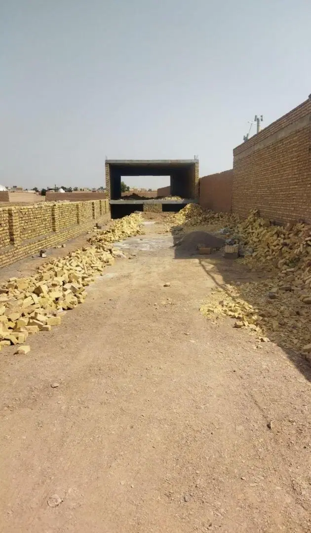 منزل نیمه ساز