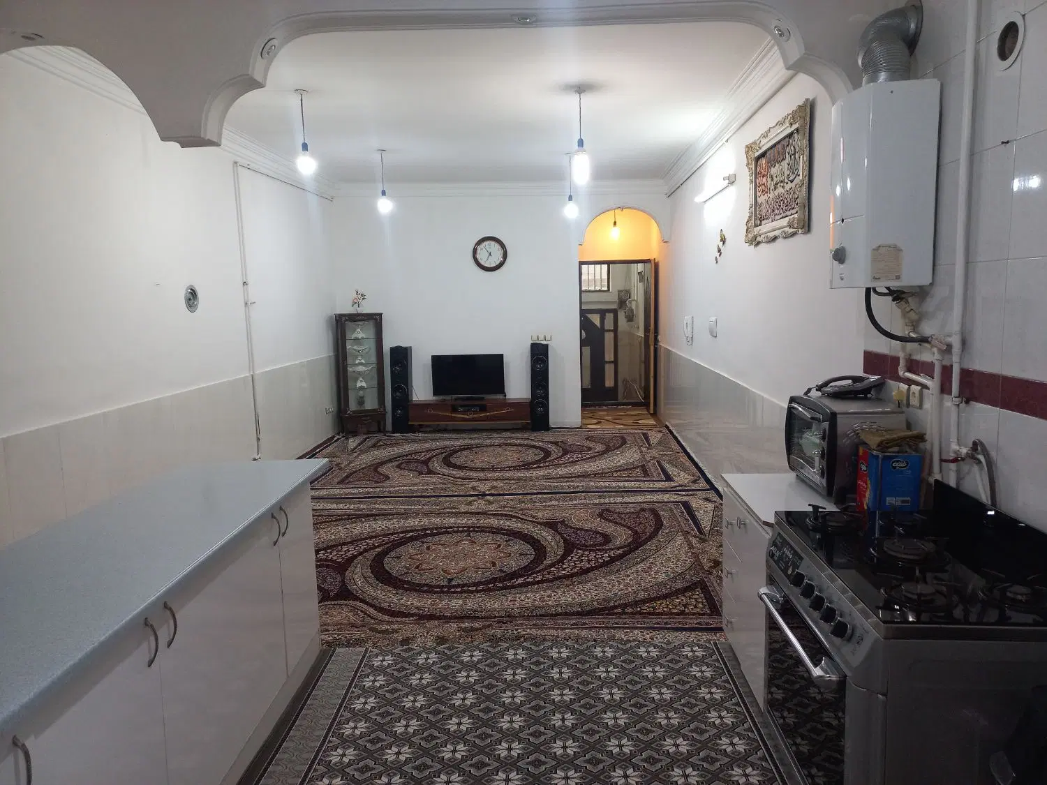 خانه ویلایی جنوبی در آخره معجز
