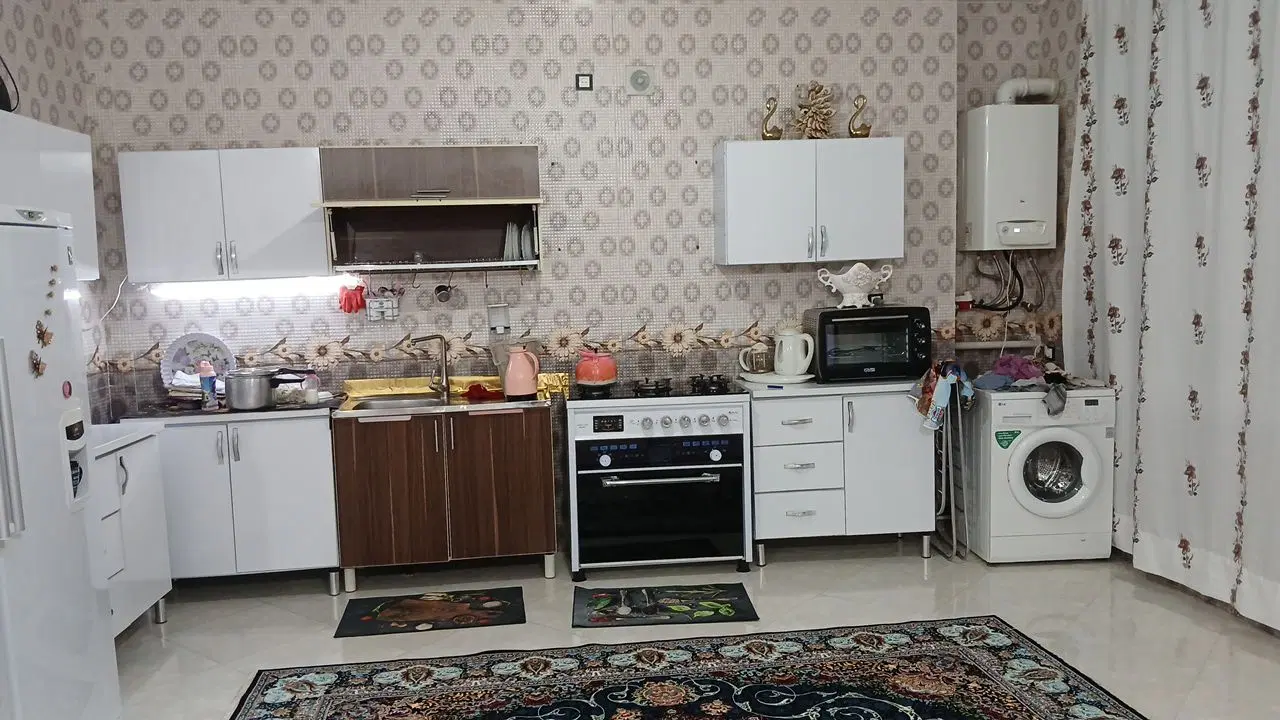 رهن و اجاره عبور جدا ۱۴۰متری