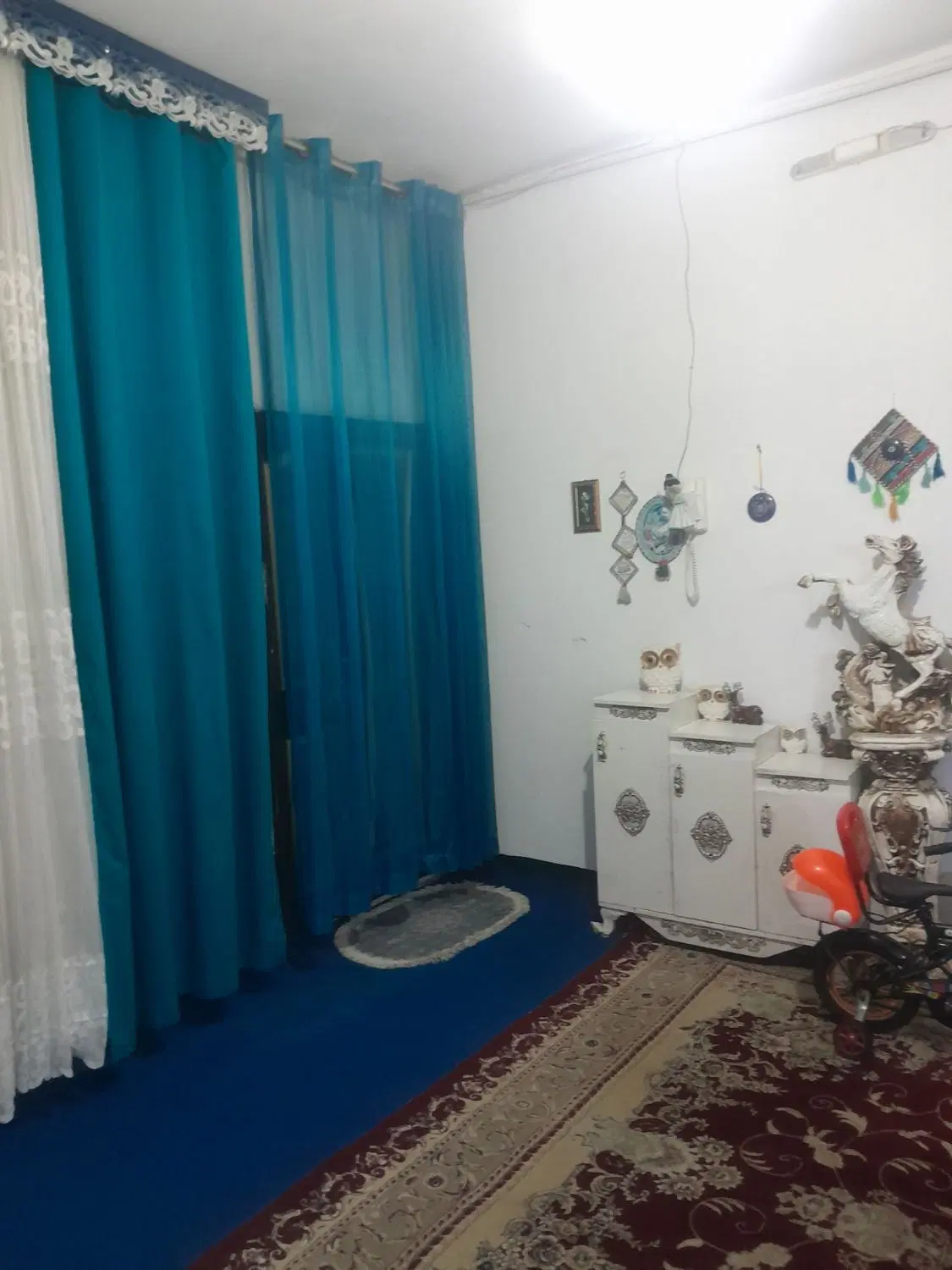 120متر طبقه اول دوخوابه. موکت کرده خواجه ربیع