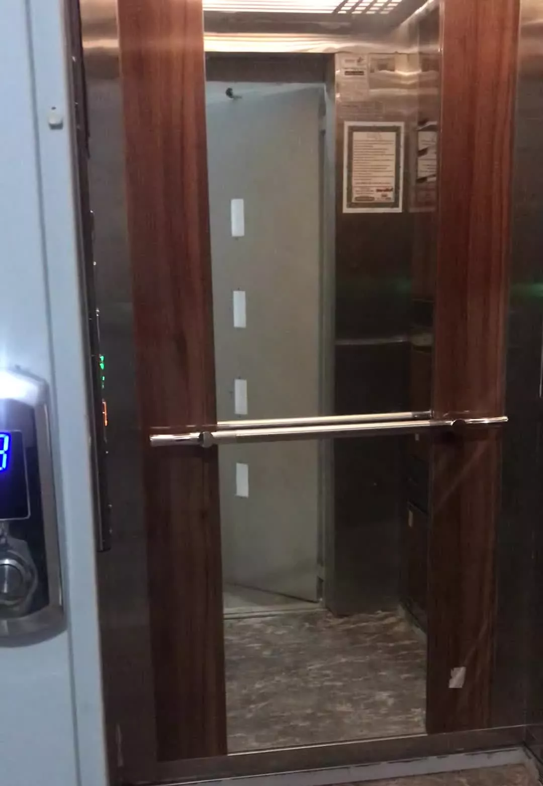 فروش اپارتمان ۸۰ متری شاملو ۲