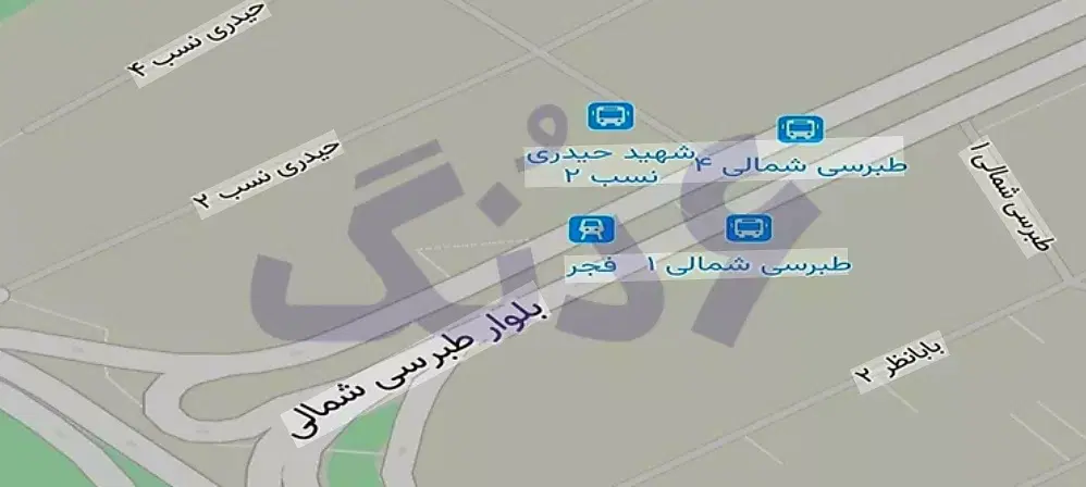 130 متر زمین.