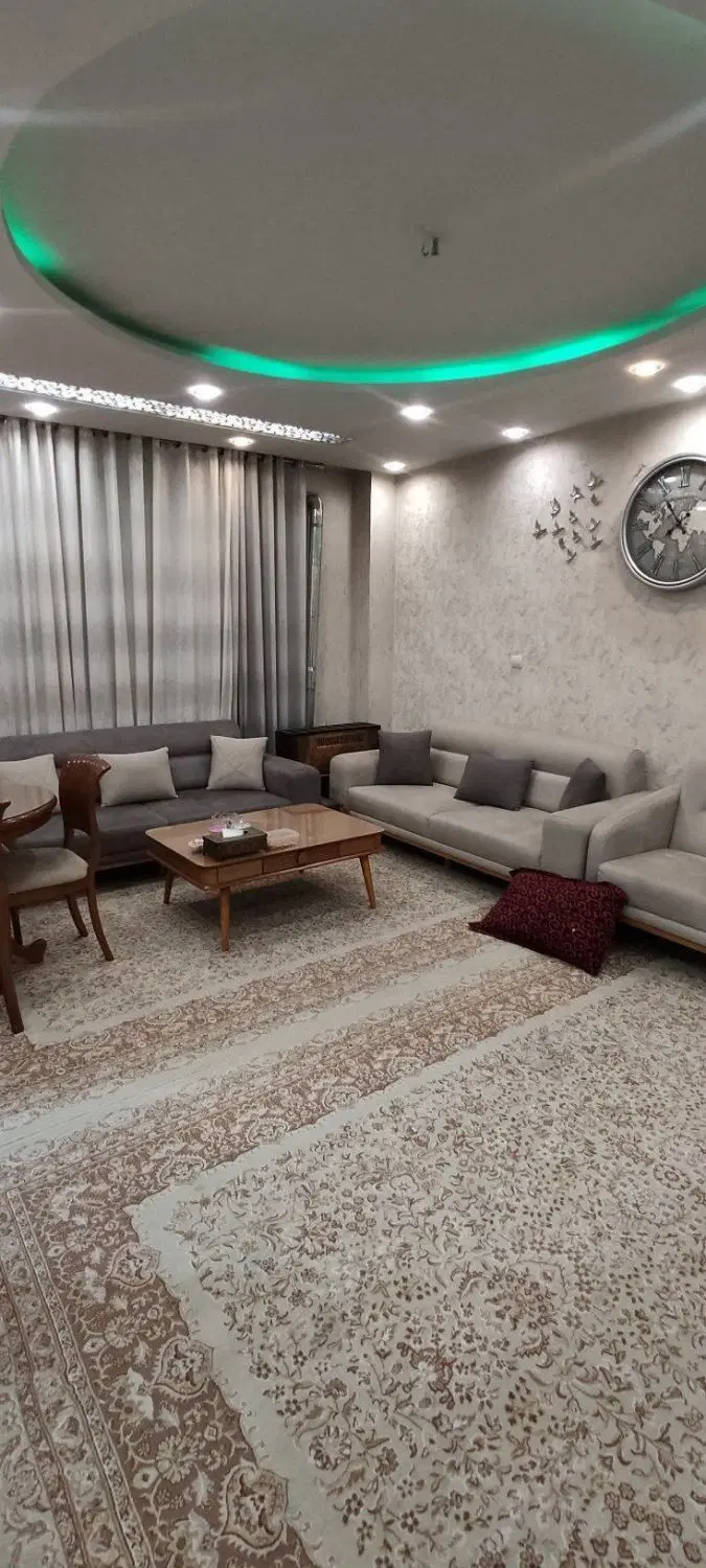 74متر دوخواب_ اصلی قائمیه_ تاپ لوکیشن _تک واحدی