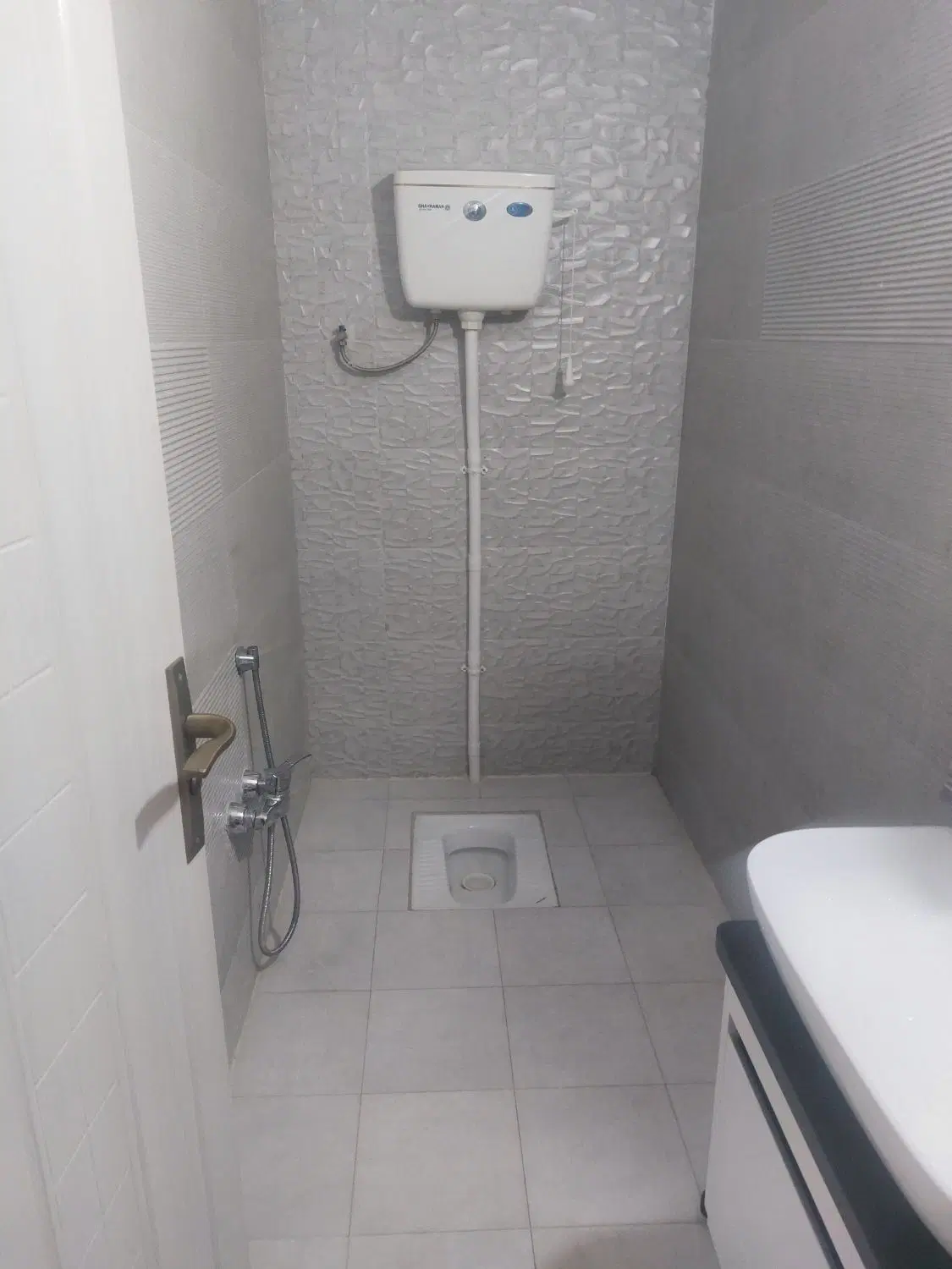 خانه ۹۷ متر ستارخان