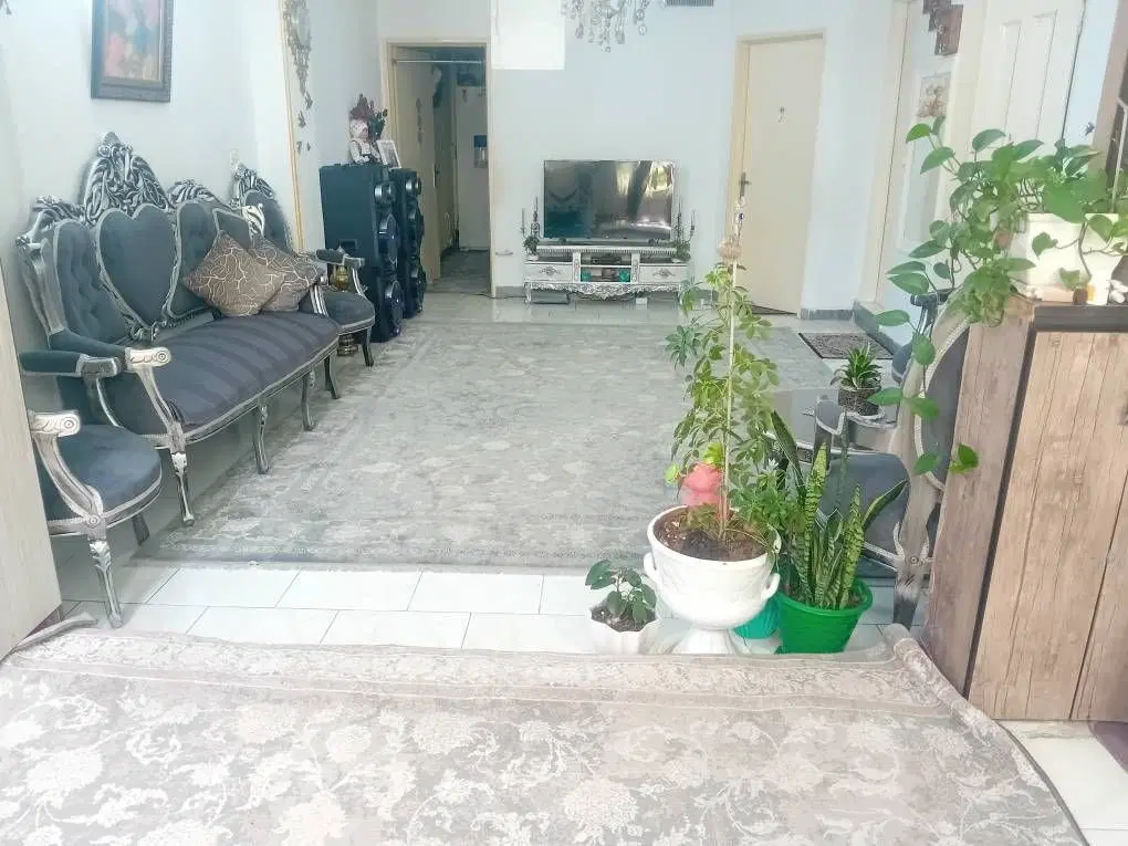 خانه دوخواب پارکینگ دار بهترین لوکیشن