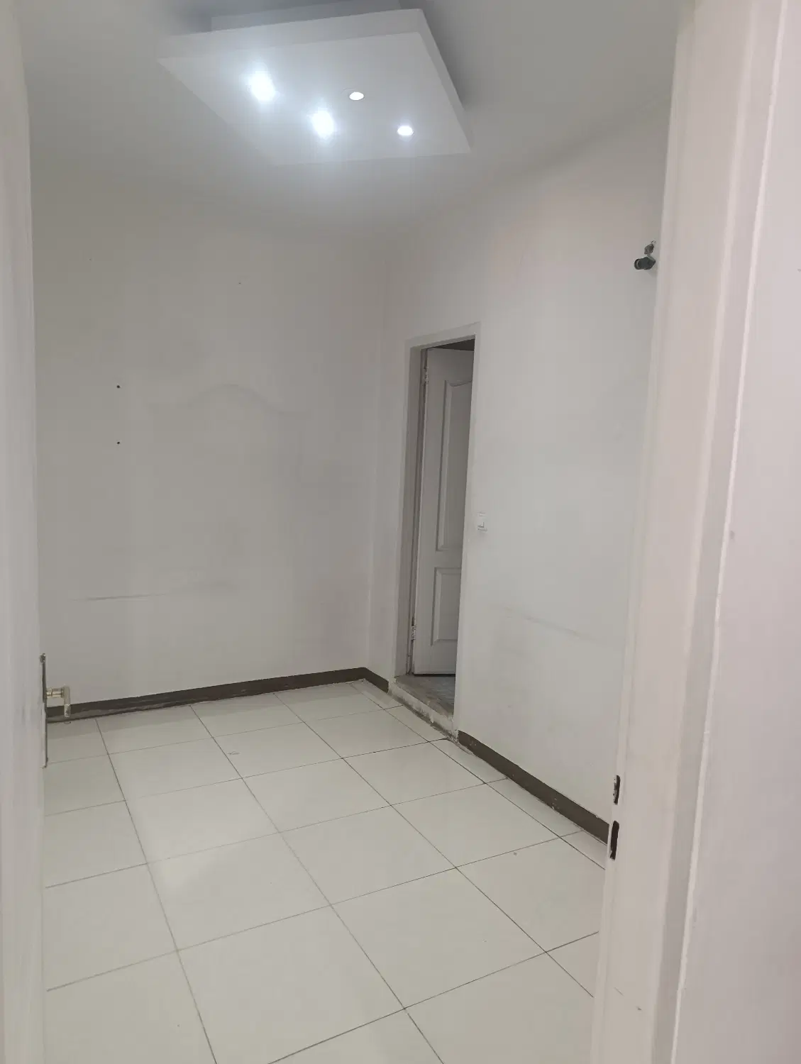 اندیشه فاز یک لوکیشن