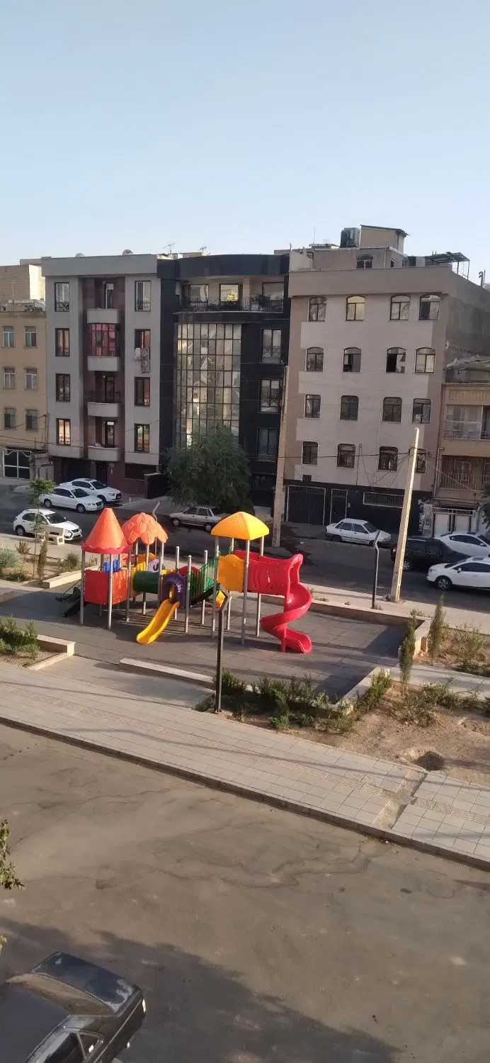 آپارتمان دوخوابه