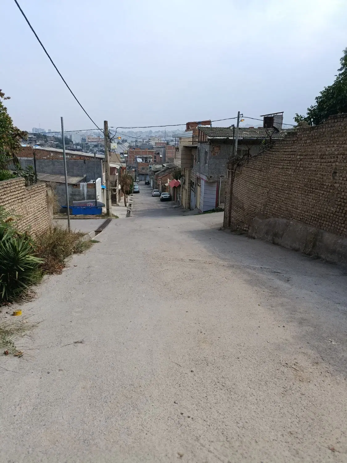 ۷۰متر زمین حسین اباد