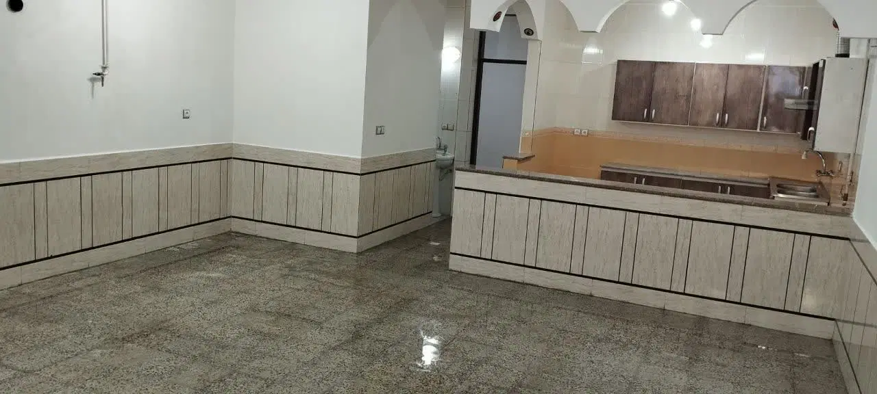 خانه ویلایی همکف ۱۳۰ متری زیباشهر