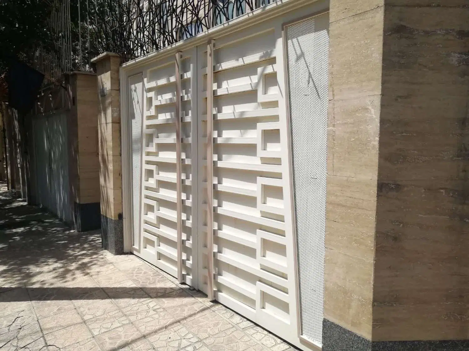 100 متر آپارتمان دونبش فول