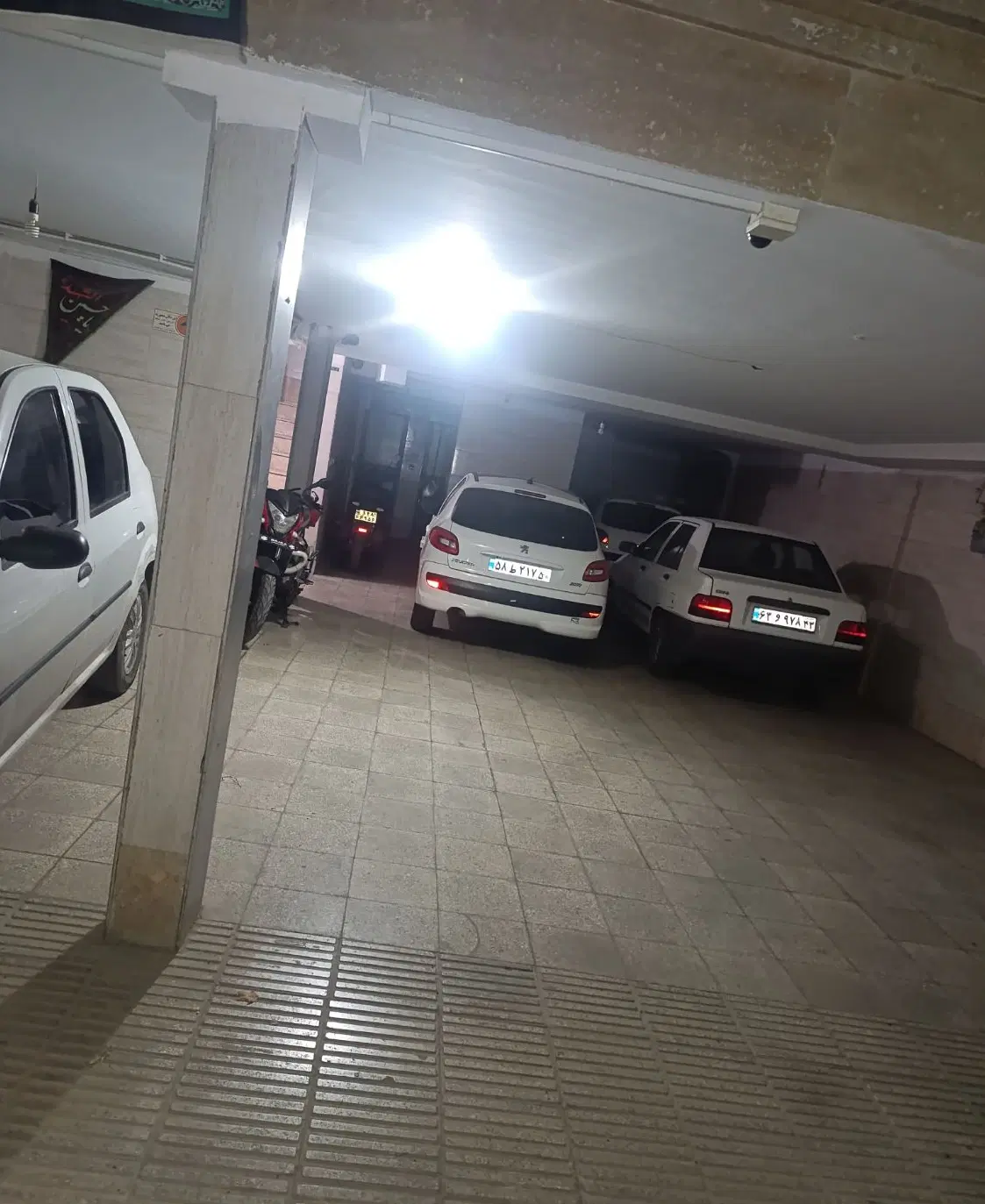 پارکینگ بدون مزاحم سبلان وحیدیه