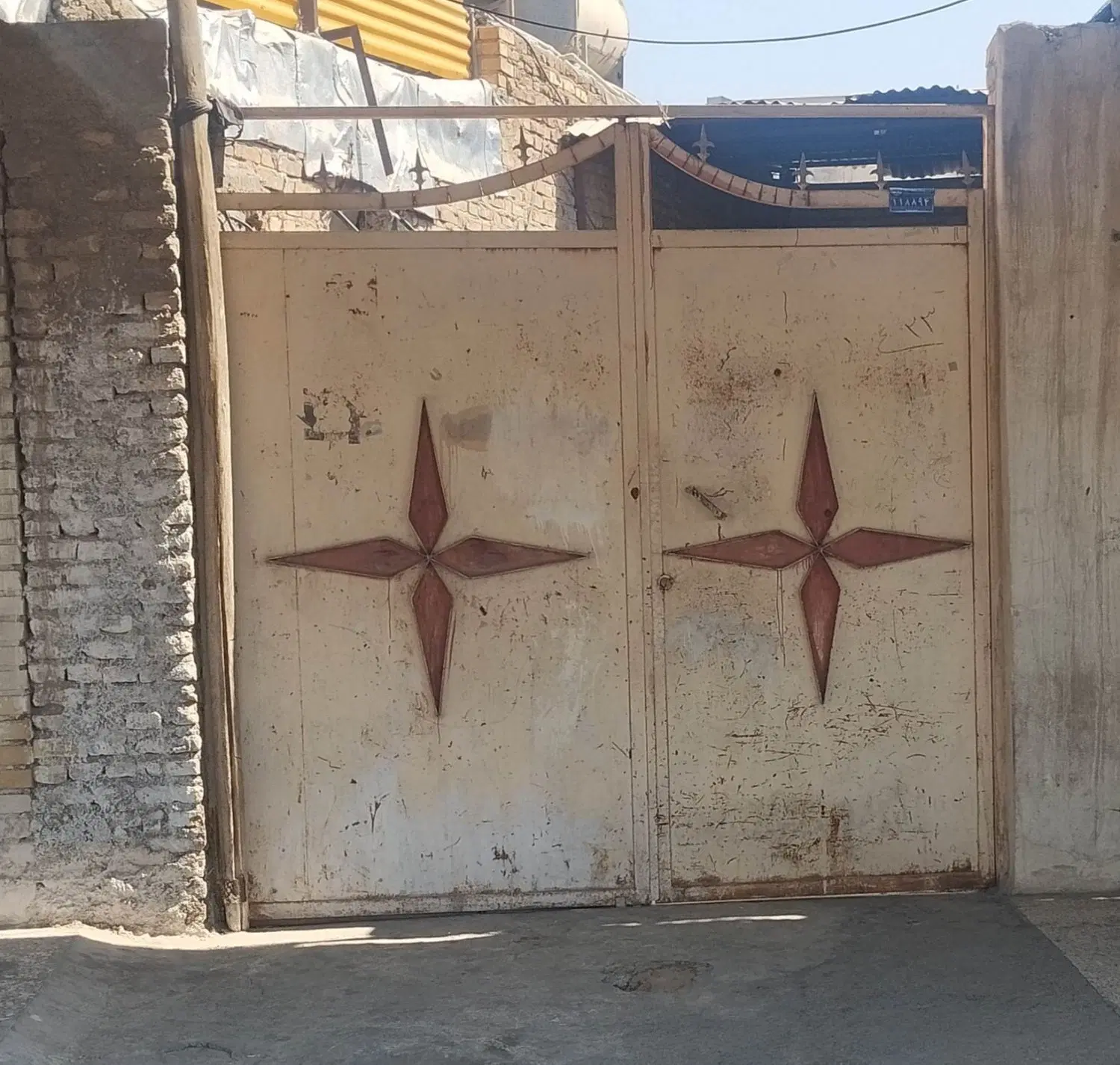 فروش خانه ۷۴ متری خیابان اصلی