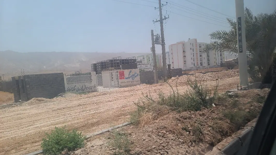 اجاره تجاری ۴۰۰ متری لامرد