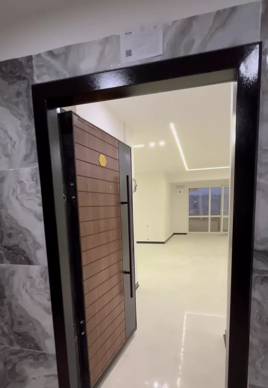 فروش آپارتمان نوساز ۹۷ متری