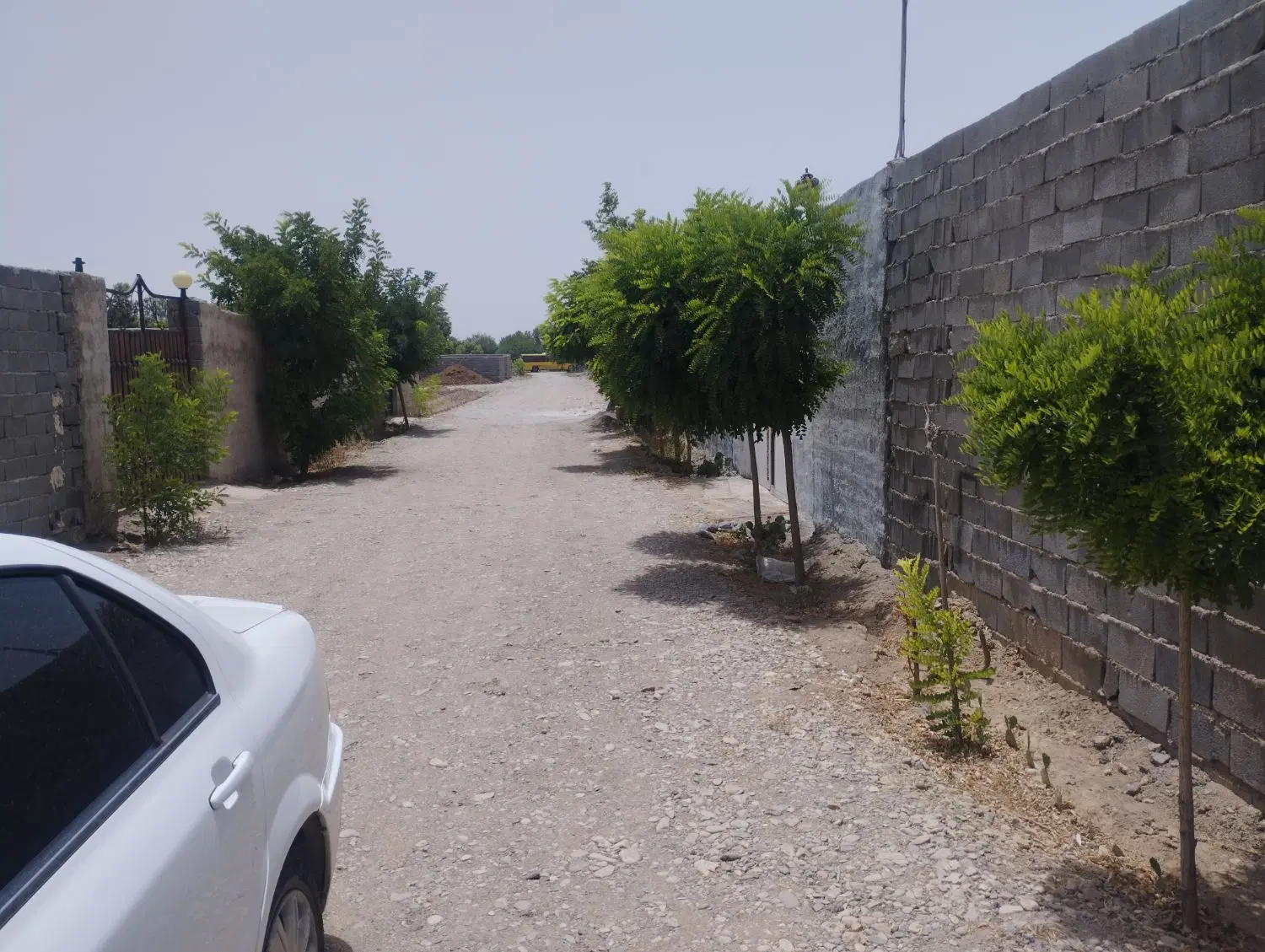 چهار دیواری  نقلی