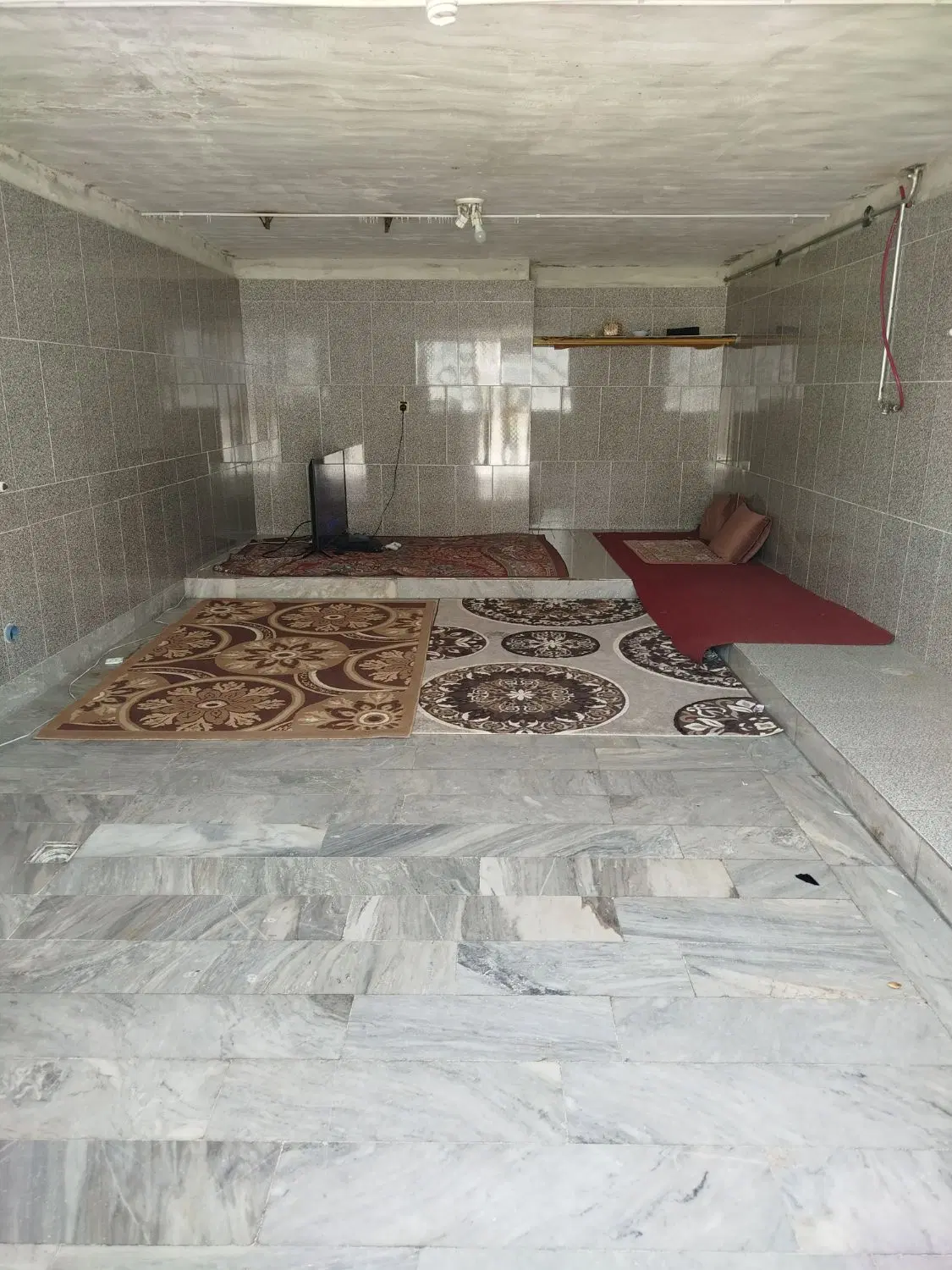 به کرایه داده می شود